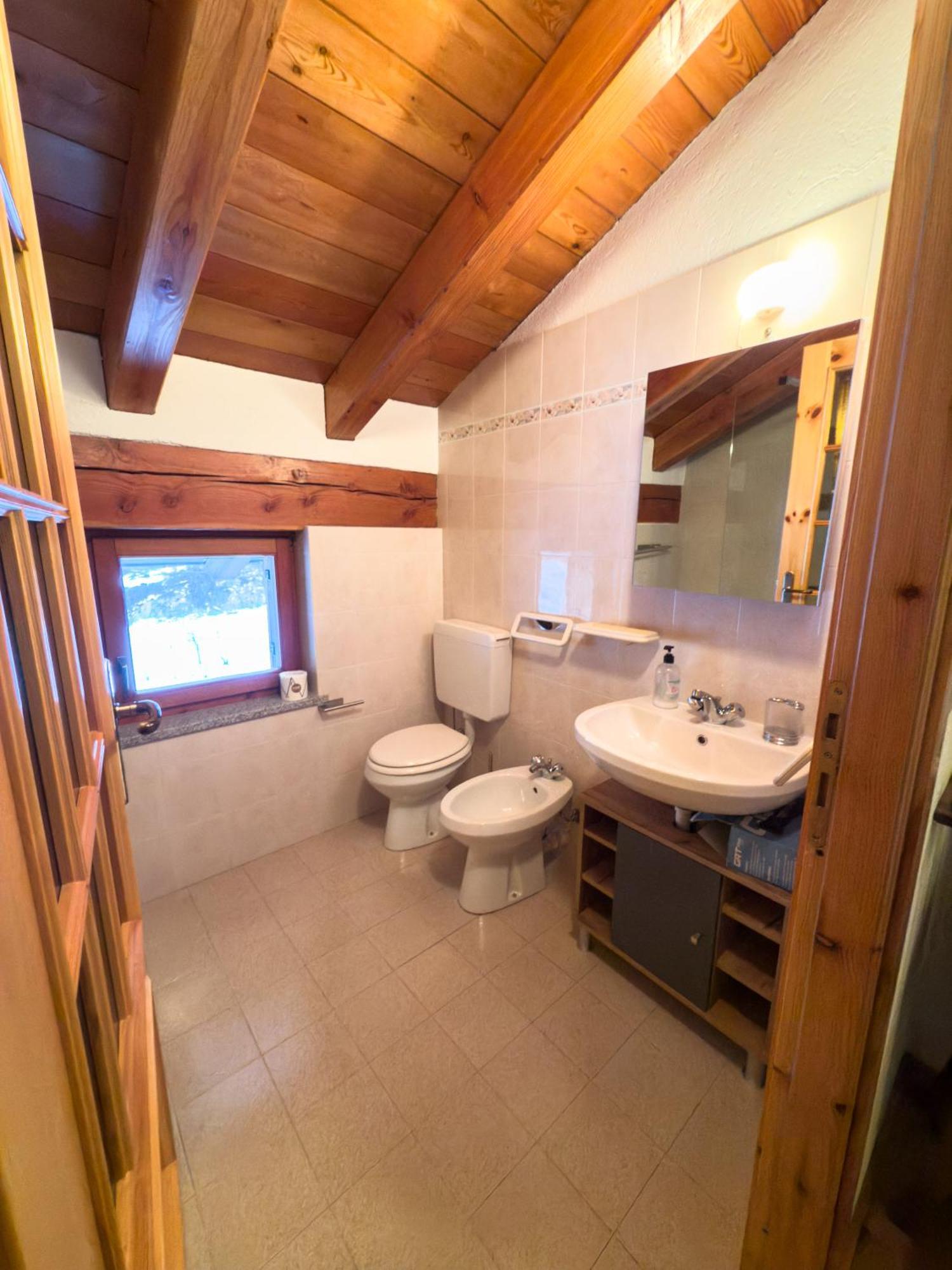Casa Vacanze Grand-Haury Da Andrea Арвиер Екстериор снимка