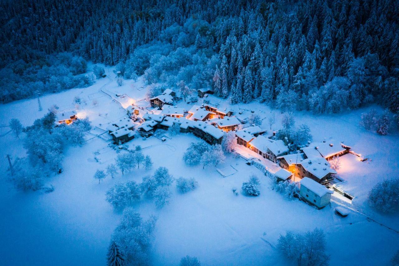 Casa Vacanze Grand-Haury Da Andrea Арвиер Екстериор снимка